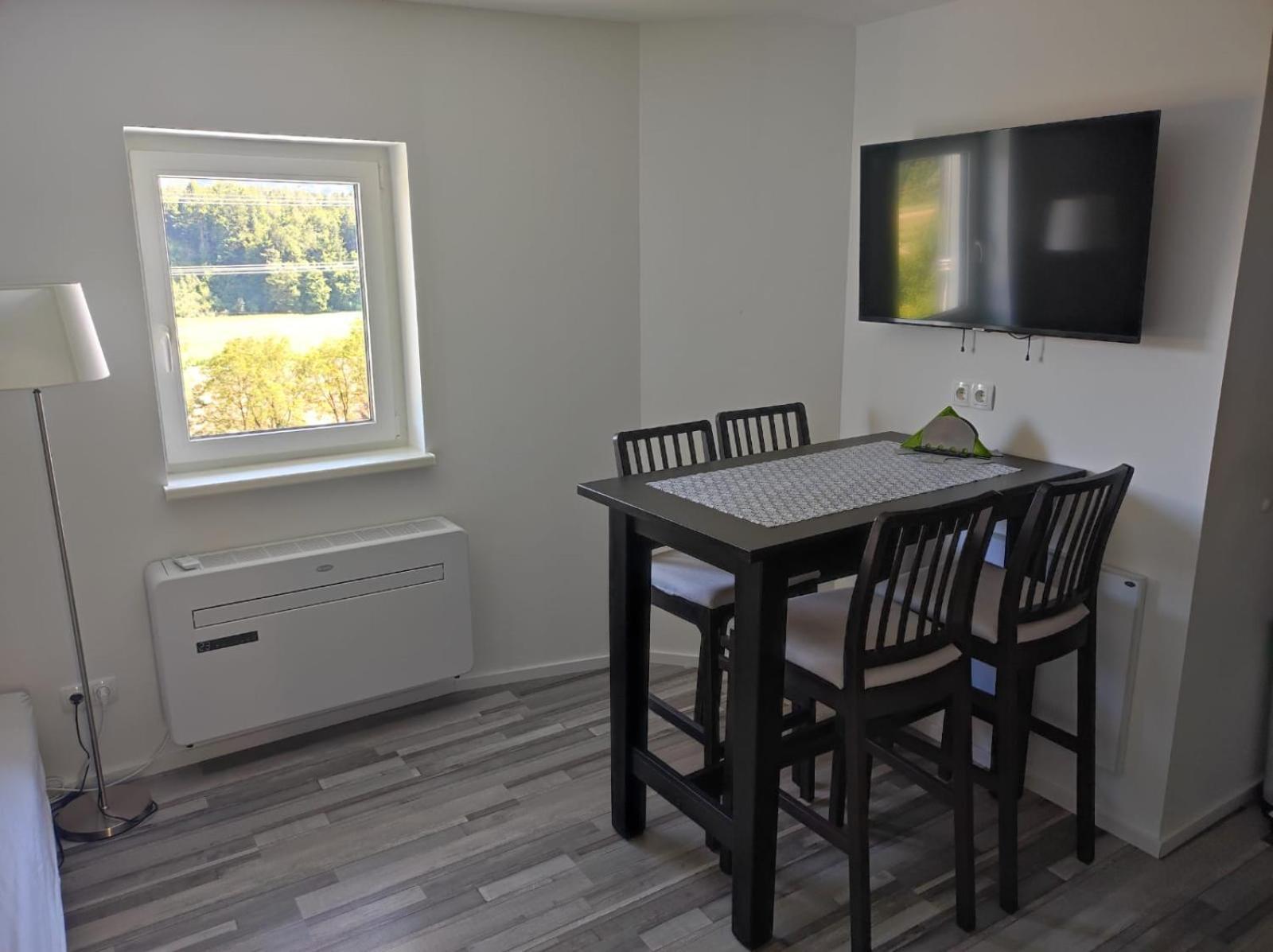 Ferienwohnung Dani Kottmannsdorf Bagian luar foto